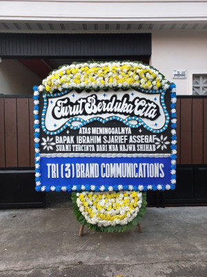 Papan Bunga Duka di Kapas